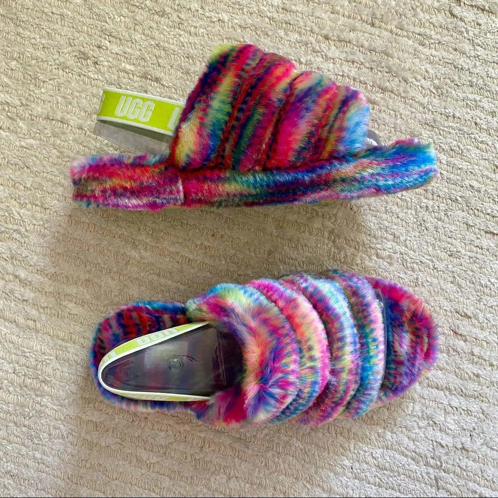 NWT Ugg Fluff Yeah Pixelate slippers